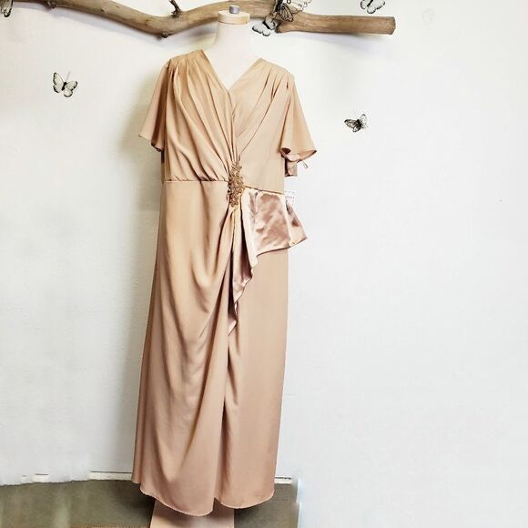 Roamans taupe jeweled special occasion long dress - Picture 1 of 8